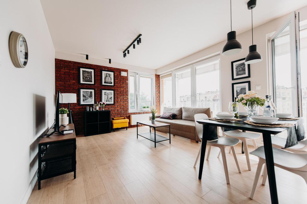 Apartamenty Vena วรอตซวาฟ ภายนอก รูปภาพ